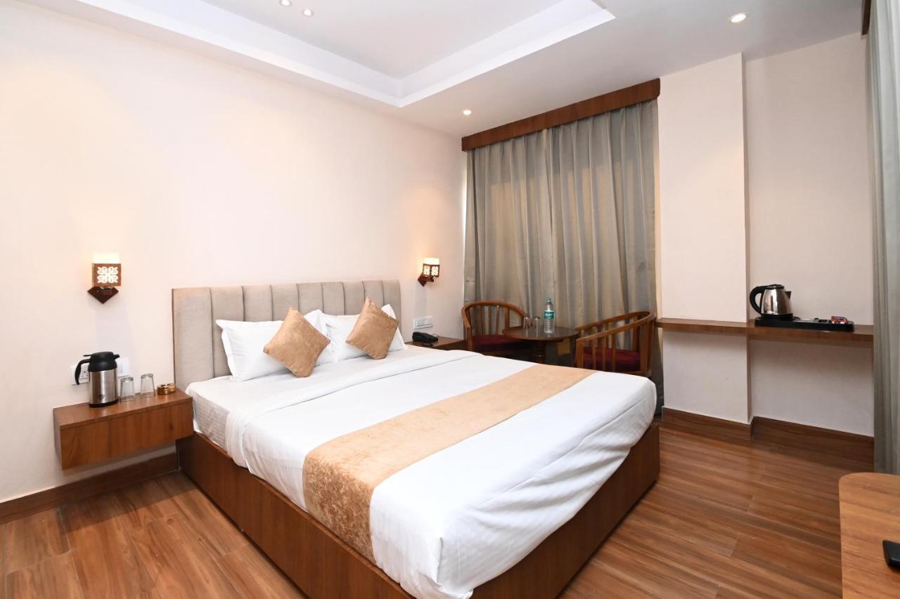 Hotel Blue Sapphire Kota  Luaran gambar