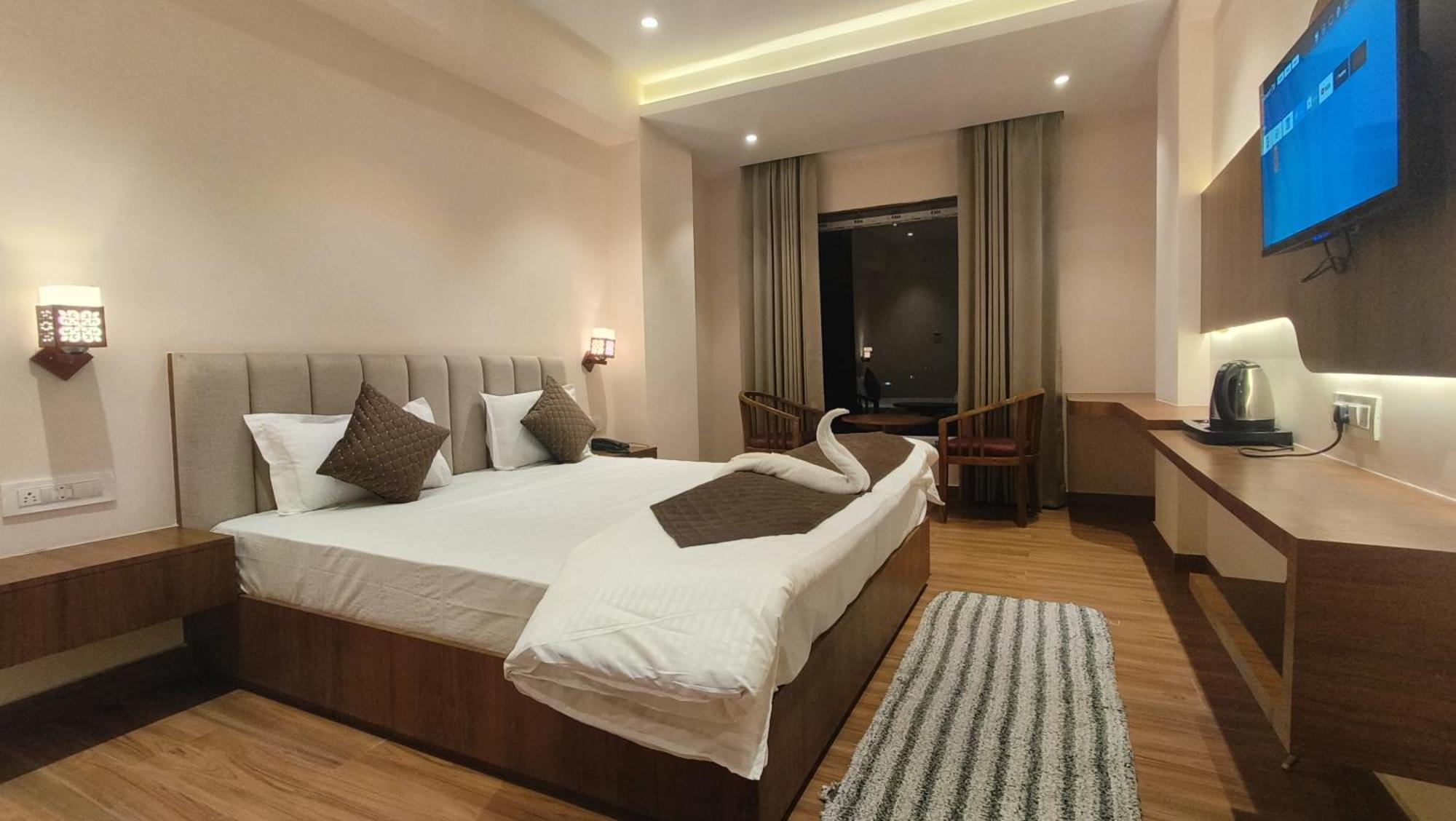 Hotel Blue Sapphire Kota  Luaran gambar